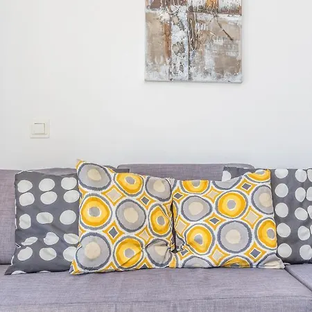 Gran Calahonda 2br 2ba With Terrace Wifi/ac/pool Apartment